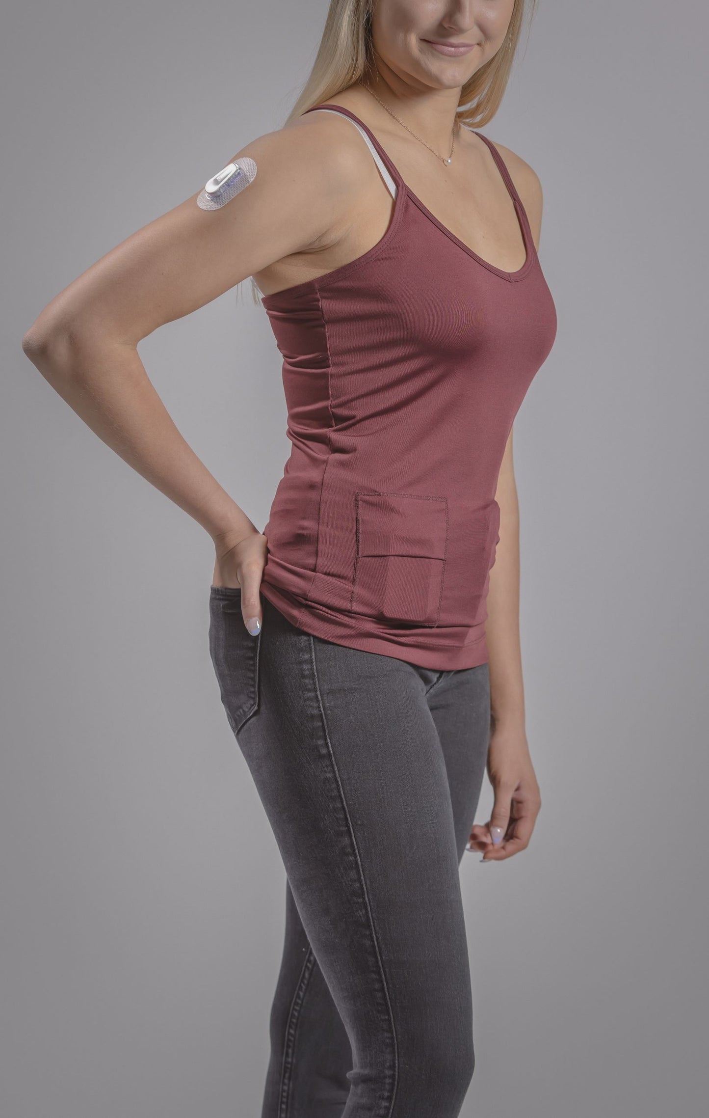 Women's Activewear Cami Tank with Insulin pump and Cell Phone Pockets